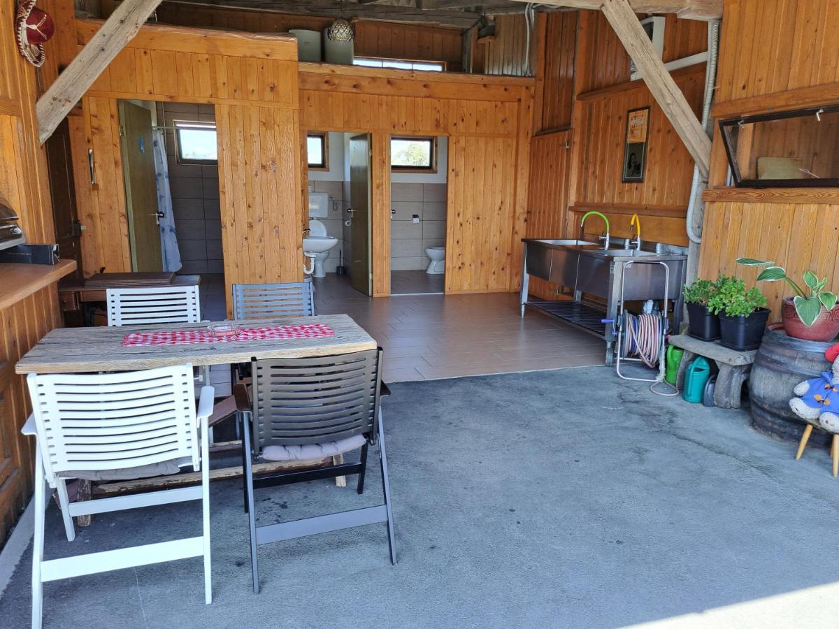 Отель Glamping House Ranc Luze Экстерьер фото